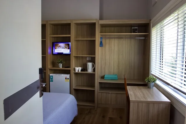 غرفة بسرير مزدوج بحمام خاص، Carnarvon Lodge Kirribilli, Sydney 9/10