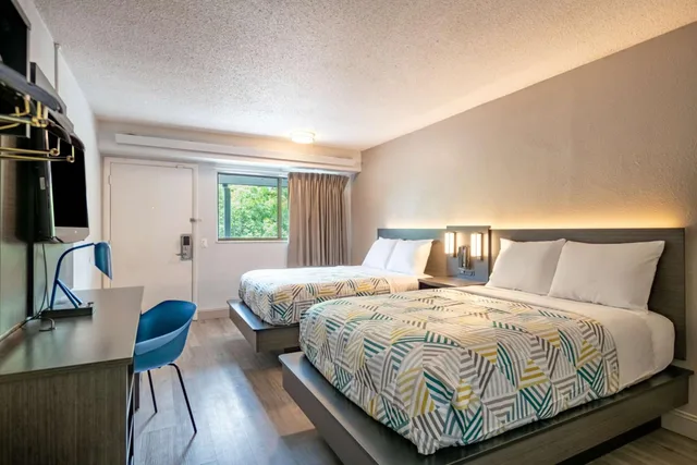 غرفة رباعية لذوي الإعاقة، Motel6 Charlotte, NC - Coliseum 6/8