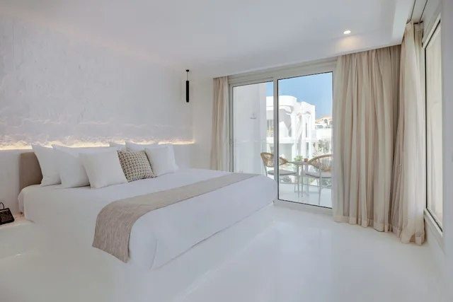 Party Never Ends, Suite, King Bed, Hot Tub, Meraki Resort Sharm El Sheikh Adults (plus 16) and Couple Only) 1/3