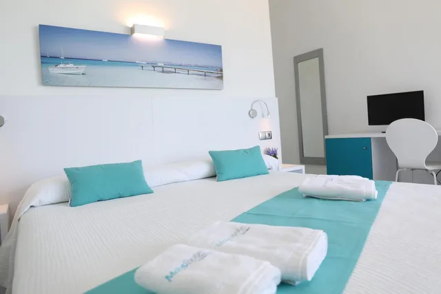 غرفة ثلاثية بشرفة، Hostal Maysi 5/6
