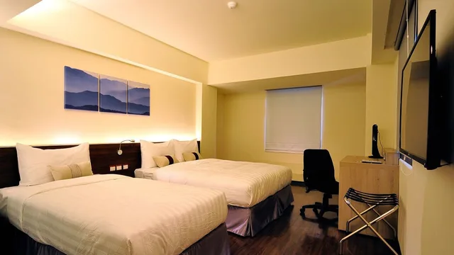 Superior, Quadruple, 2 Double Beds, Audi Garden Business Hotel 3/6