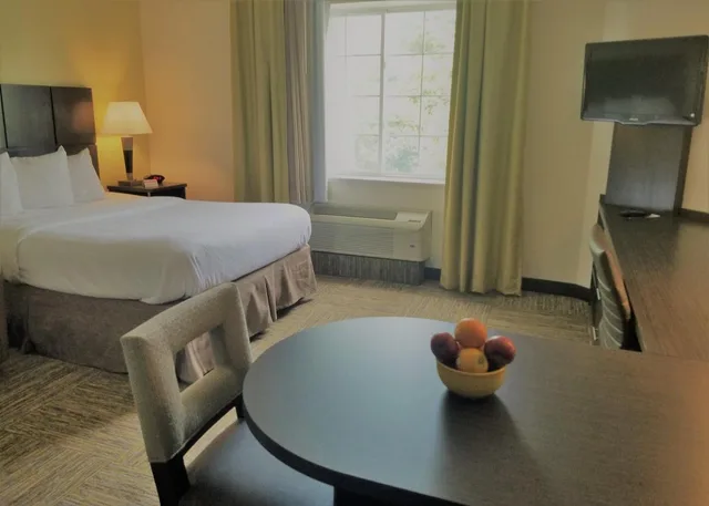 Suite, Double Bed, Accessible, Candlewood Suites East Syracuse - Carrier Circle 1/1