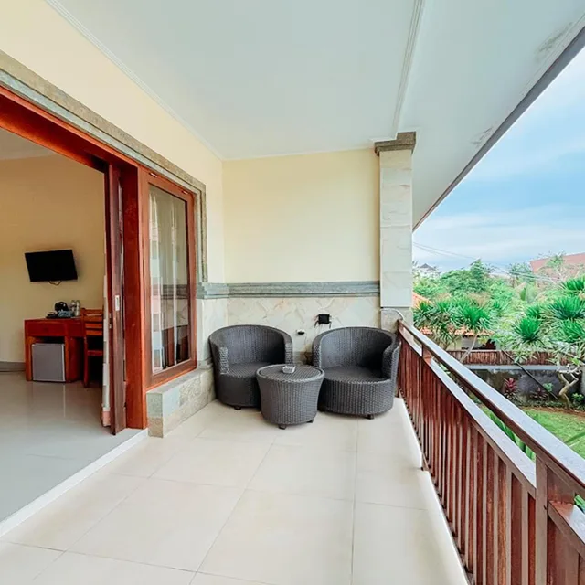 جناح بإطلالة على المسبح، Kubu Petitenget Suite Seminyak 10/10