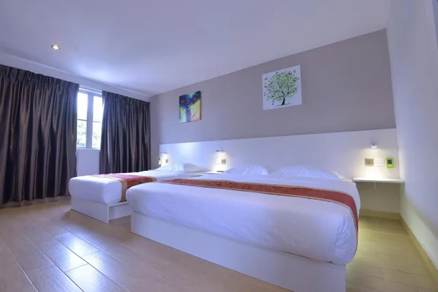 جناح تنفيذي، Hotel Pintar 2/2