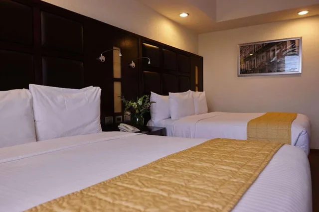 غرفة بسريرين كوين، Comfort Inn Puebla Centro Historico 3/3