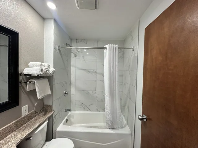 غرفة قياسية بسريرين كوين، Motel6 Lebec, CA 6/6