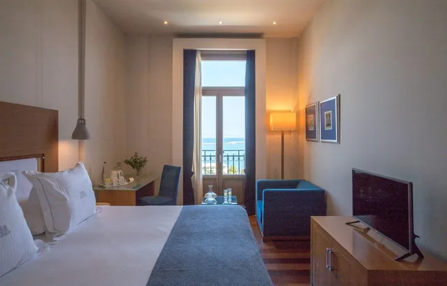 غرفة مفردة تنفيذية بإطلالة على البحر، GDM MEGARON HISTORICAL MONUMENT HOTEL 1/1