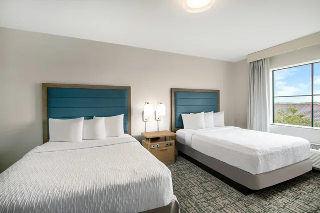 جناح بسرير كينج وسريرين كوين بغرفتي نوم، Homewood Suites by Hilton West Palm Beach 1/12