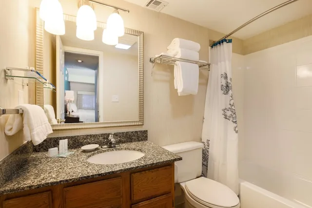 جناح بسريرين مزدوجين مع أريكة، Hawthorn Suites By Wyndham Tinton Falls 1/2