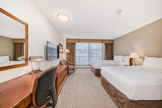 Standard, 2 Double Beds, Jasper Inn And Suites 1/5