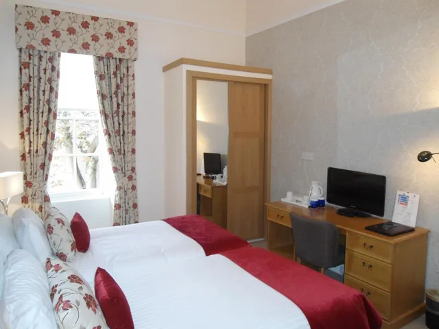 غرفة بسريرين منفصلين، The Links Hotel 2/4