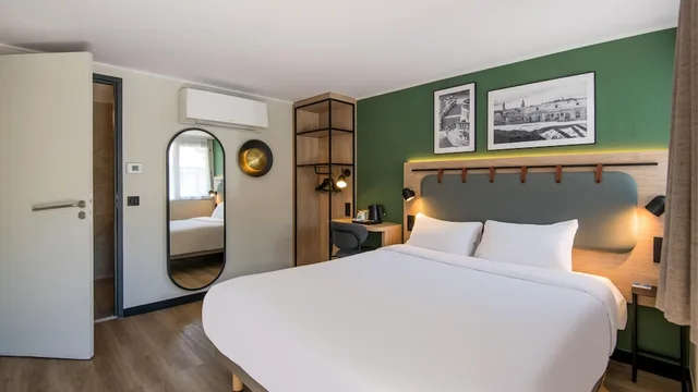غرفة قياسية بسرير كوين، Campanile Lille Ouest Lomme 6/16