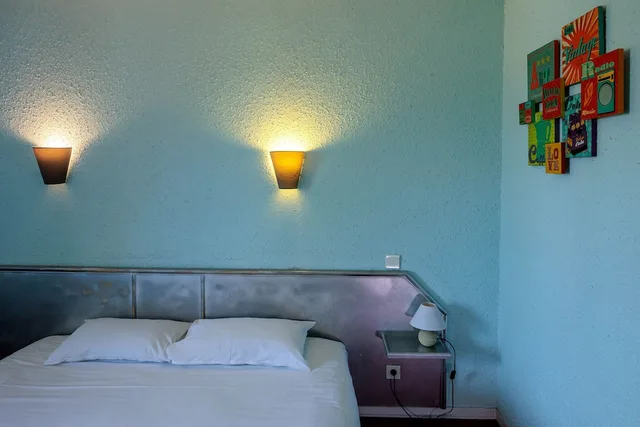Family, Quintuple، Logis Hotel Noemys Brive - Restaurant Le Teinchurier 2/3