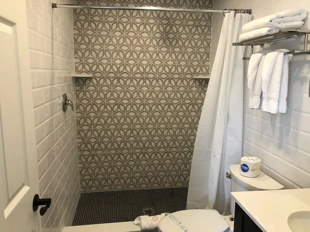 جناح بسرير كينج، Devon Shores 4/4