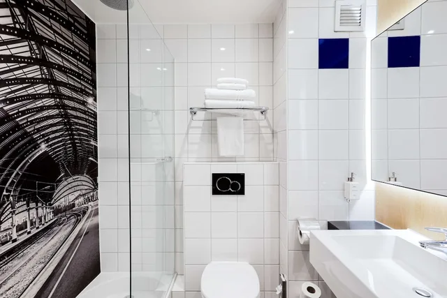 غرفة عائلية بسرير كينج، Radisson Hotel York 9/9