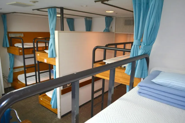سكن مشترك للرجال، Tokyo Central Youth Hostel 1/1