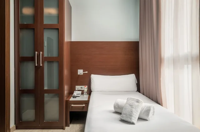 غرفة قياسية، Hotel Madanis Liceo 9/10