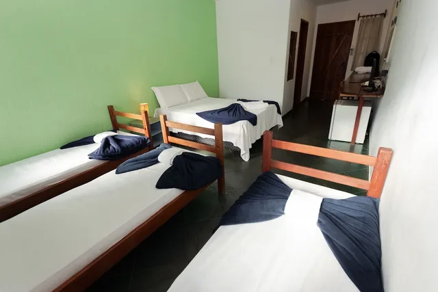 Family, 1 Double and 3 Single Beds، Pousada Ceu de Estrelas 1/7