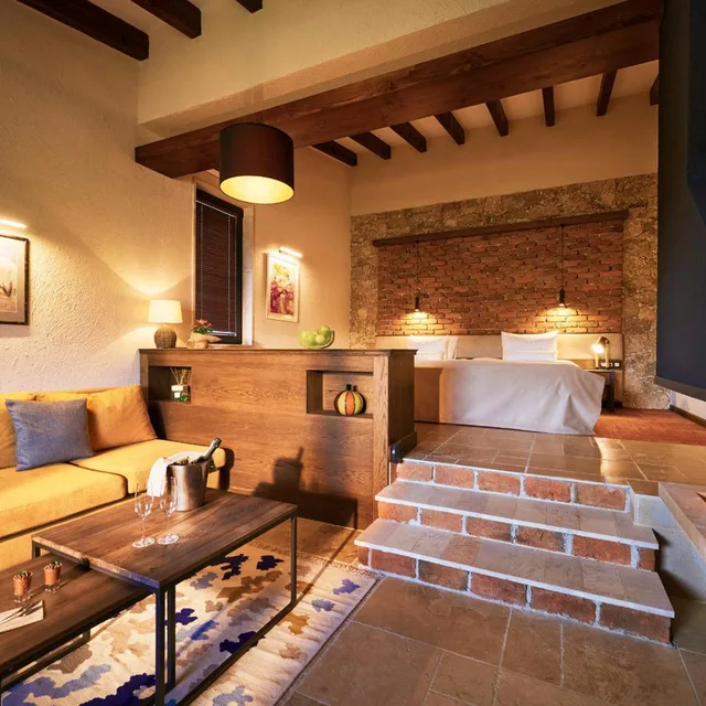 جناح سوبيريور، Zornitza Family Estate Relais & Chateaux 1/1