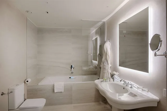جناح بسرير كوين، NH Collection Palazzo Verona 7/10