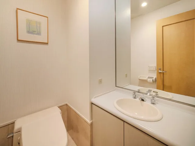غرفة يابانية غربية قياسية بسريرين منفصلين وفرشتي فوتون مع أريكة، Hotel Anbient Tateshina 6/7