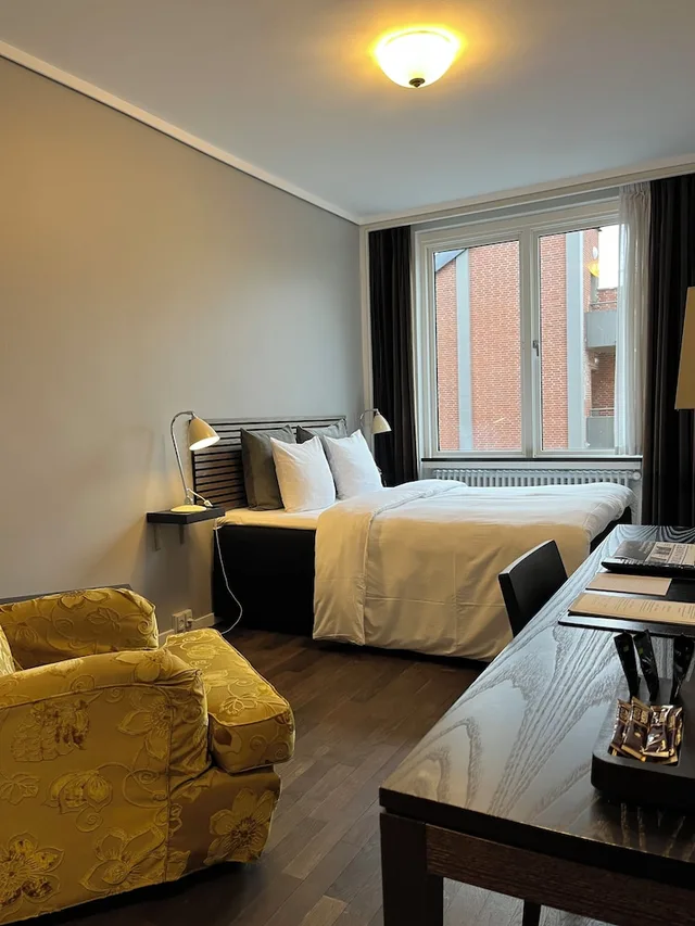 Standard, Queen Bed, Grand Wing، First Hotel Grand Odense 2/2