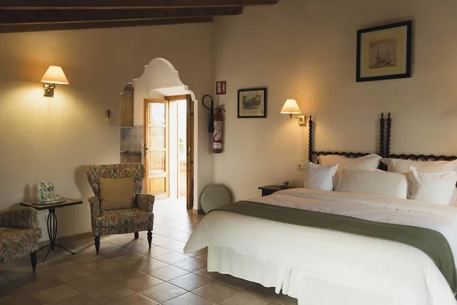 غرفة ديلوكس بسرير مزدوج بشرفة، Finca Hotel Can Estades 4/6