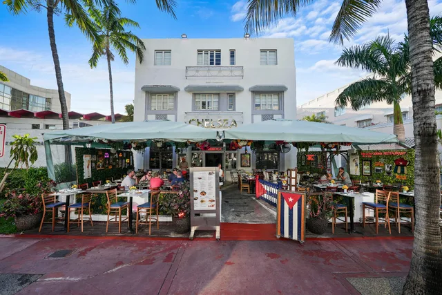 غرفة بسريرين، Hotel Chelsea 1/1