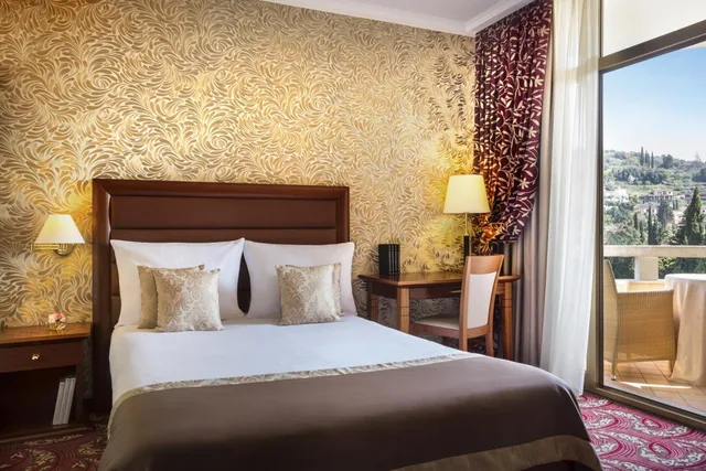 غرفة قياسية مزدوجة بإطلالة على المتنزه بشرفة، Remisens Hotel Metropol 3/5