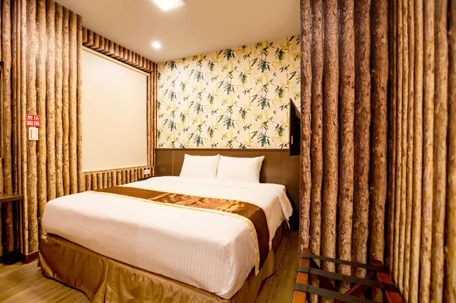 Family, Triple, 1 Double and 1 Single Bed, A Ace Hotel 2/3