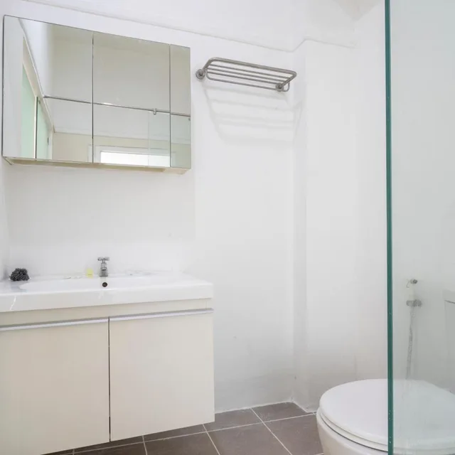 Economy, Double Bed, Solo Express Sukhumvit 81 5/5