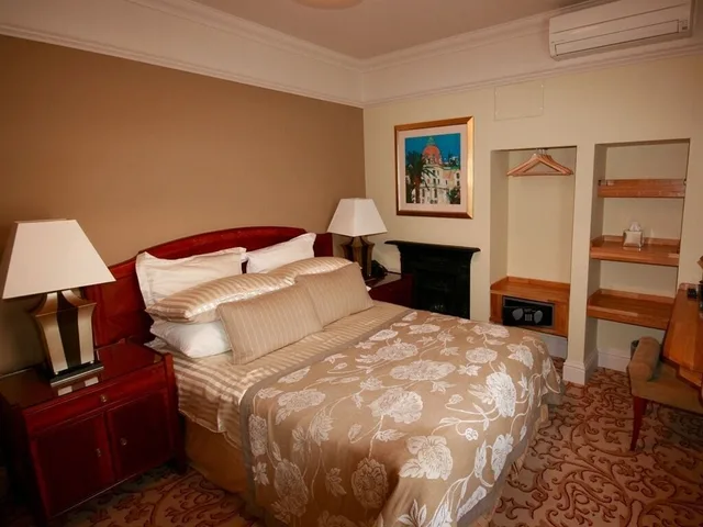 غرفة بسريرين منفصلين، Colchester Boutique Hotel 1/9
