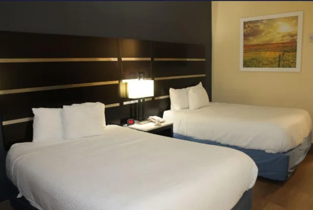 غرفة بسريرين كوين للمدخنين، Days Inn By Wyndham Budd Lake 5/9
