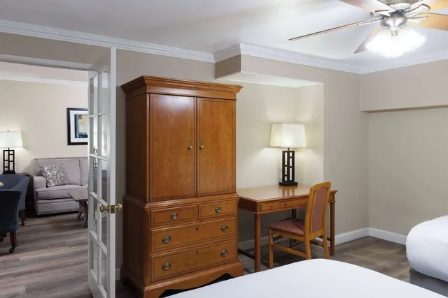 جناح بسريرين كوين بغرفة نوم واحدة، Travelodge By Wyndham Monterey Bay 7/8