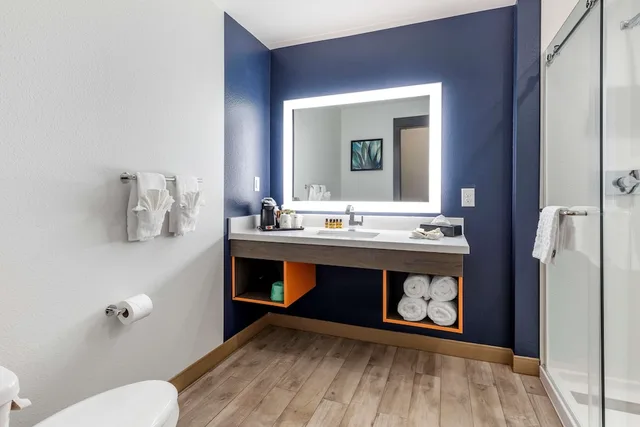 غرفة قياسية بسريرين كوين، Best Western Plus Amarillo East Hotel 2/2