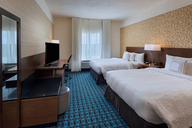 غرفة بسريرين كوين لذوي الإعاقة، Fairfield Inn Suites Dublin 1/3