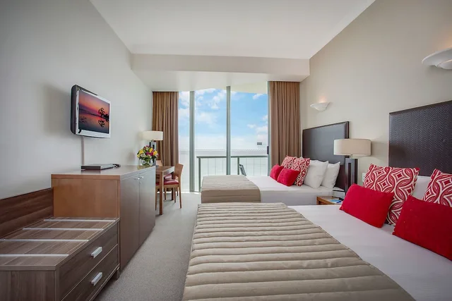 Ocean, Deluxe, Twin Beds، Mantra Legends Surfers Paradise 3/7