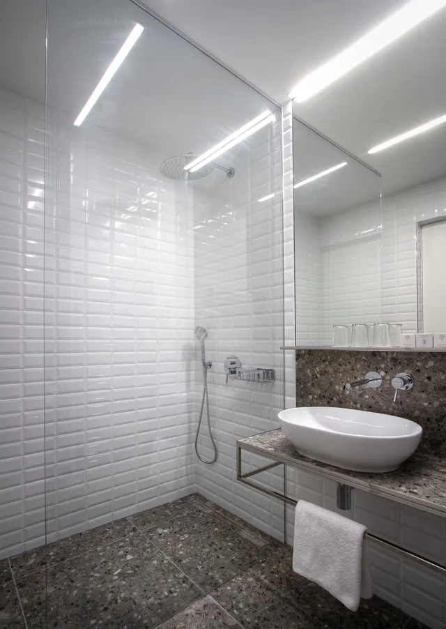 غرفة قياسية ثلاثية، Hotel Mucha 2/2