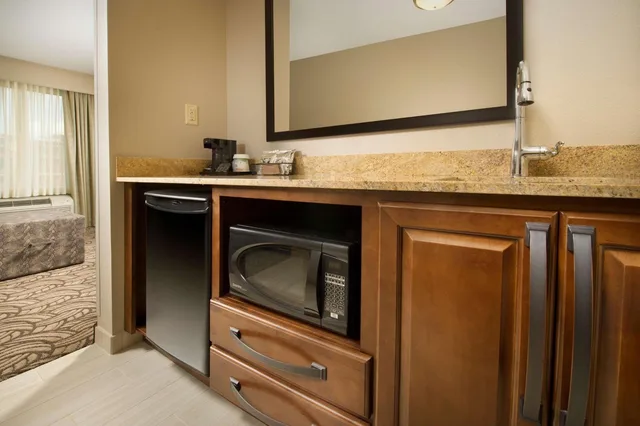 جناح استوديو بسرير كينج مع أريكة، Hampton Inn and Suites San Antonio Downtown Market Square 3/4