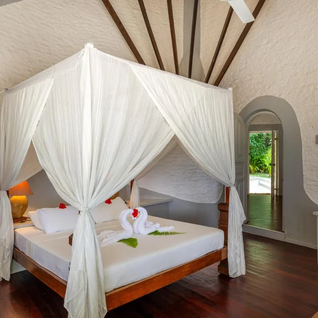 Beach Villa، Nika Island Resort & Spa, Maldives 1/2