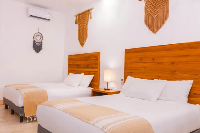 غرفة قياسية بسريرين، Collection O Kaab Downtown Tulum 1/8