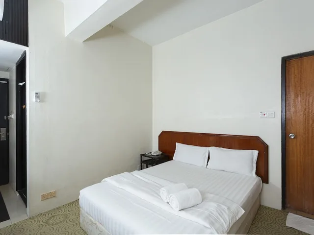 غرفة ديلوكس بسرير كوين، OYO 89619 De Choice Hotel 1/4
