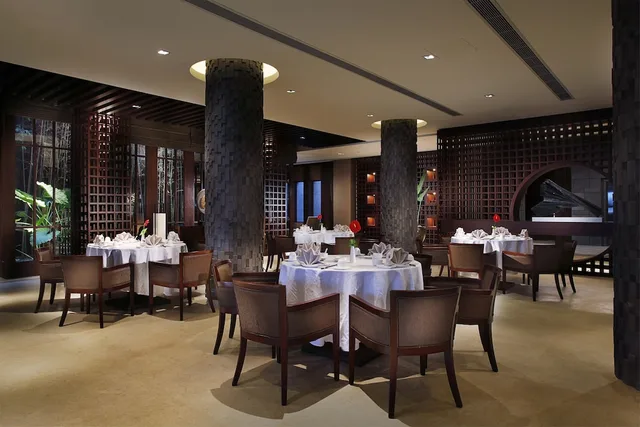 NARADA RESORT AND SPA PERFUME BAY، Wanning 28/46