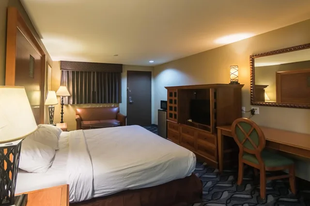 جناح ديلوكس بسرير كينج وسريرين كوين، Motel6 Snyder, TX 3/6