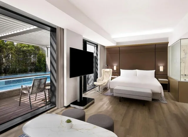 1 Bedroom, Suite, King Bed, Private Poolterrace, Club Lounge Access، AC Hotel by Marriott Seoul Gangnam 1/5
