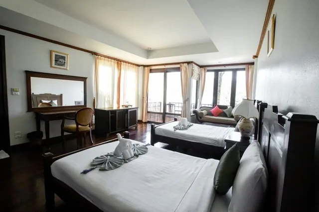 Room, Twin Beds, Beach Front, Sea View، Kooncharaburi Resort & Spa 2/5