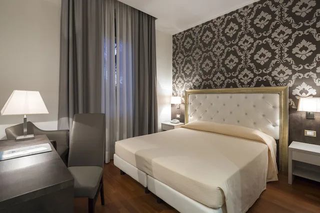 غرفة بريستيج مفردة بسرير فردي، Grand Hotel Terme 5/6