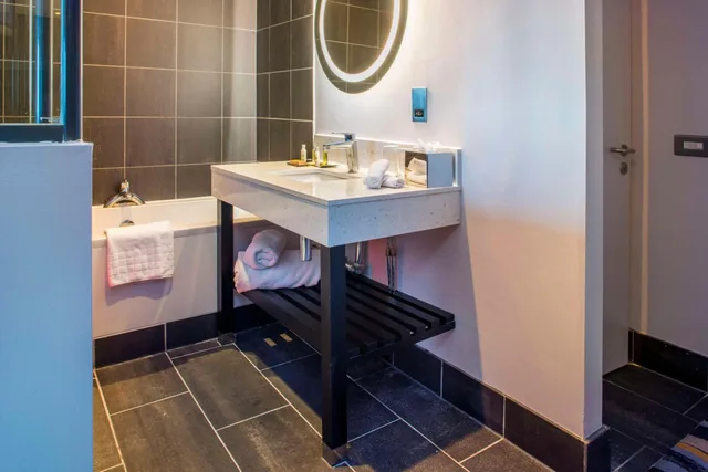 غرفة ديلوكس بسرير فردي، Doubletree By Hilton Bristol South Cadbury House 9/10