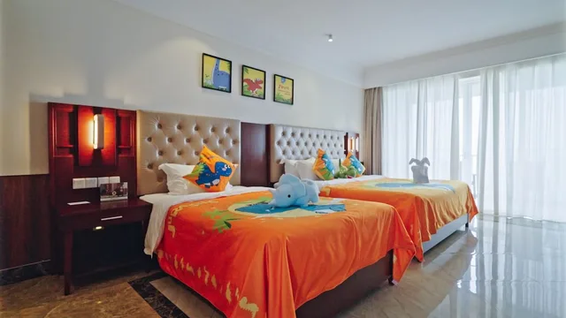 Kids Family, 1 King and 1 Single Beds, Ocean View، Wyndham Garden Wenchang Nanguo 6/10