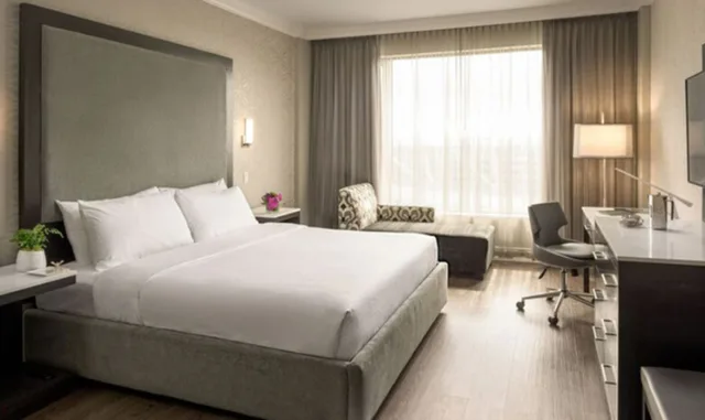 Deluxe, King Bed, Georgian Court Hotel, WorldHotels Elite 1/3